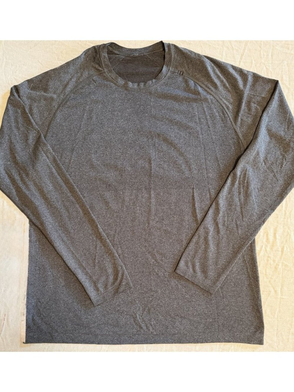 Lululemon Metal Vent Tech 2.0 Long Sleeve Shirt Men's XL Gray Mesh Workout Run